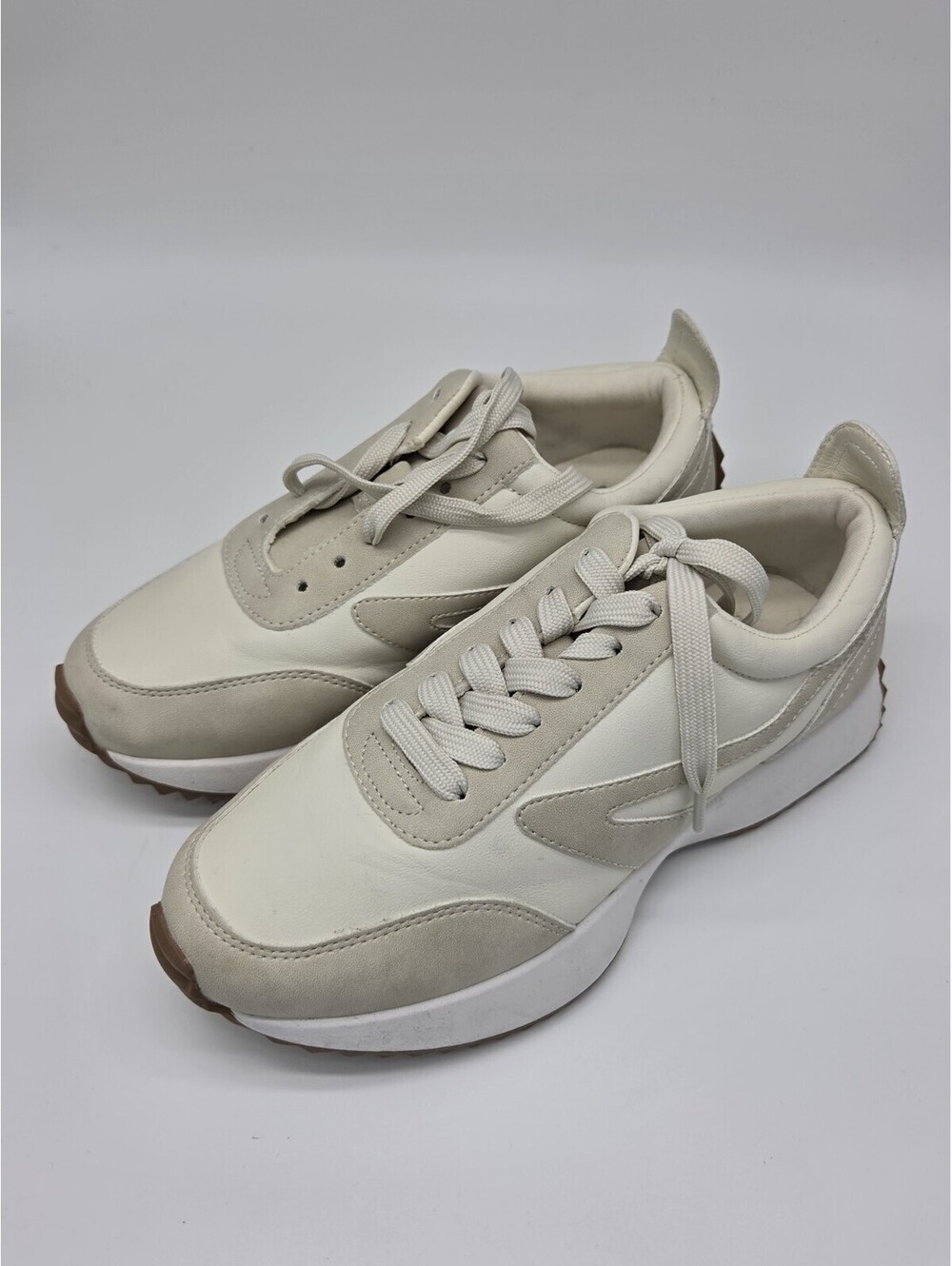 Dolce Vita Bynx Sneakers Off-White / Beige / Neutral Size 6